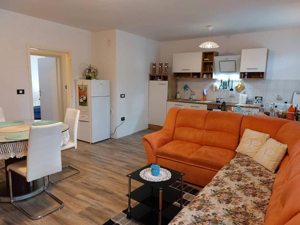 Apartment Orchidea อิซอลา ภายนอก รูปภาพ